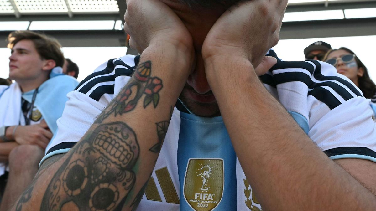 CAOS EN BUENOS AIRES TRAS DERROTA ALBICELESTE