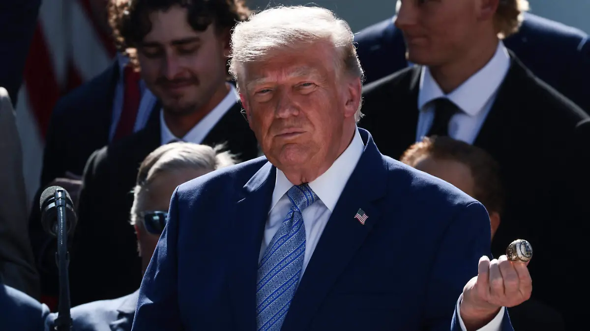 2026-07-23T211612Z_1261719726_RC2XJMAWDBK9_RTRMADP_3_USA-TRUMP