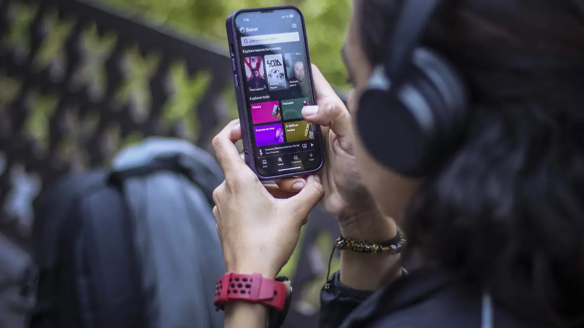 6199151-Spotify-App-Aplicacion-Musica-Streaming-2