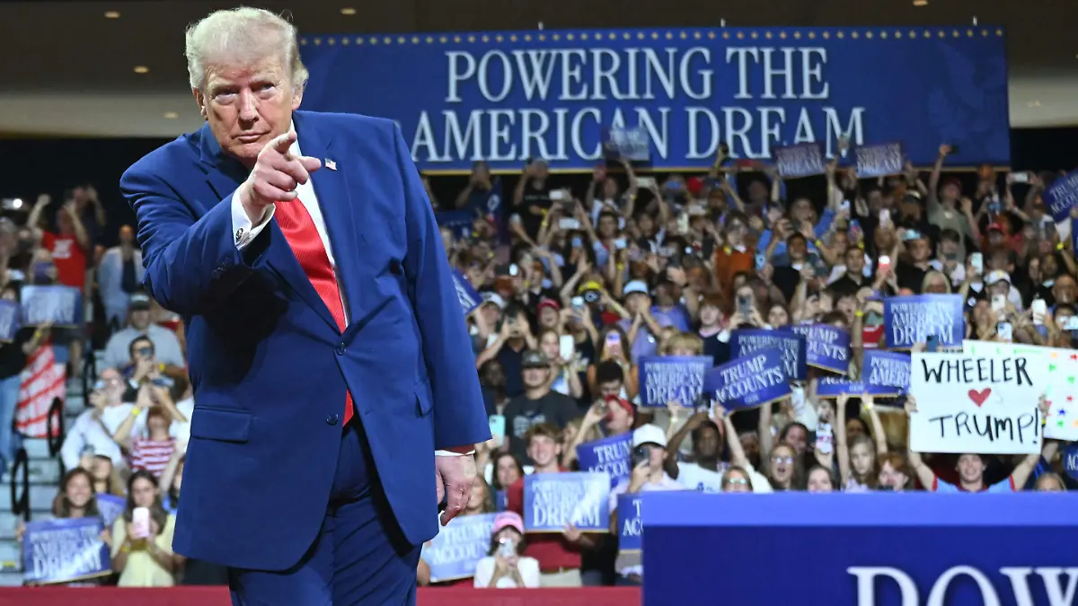 AFP__20260722__C2WF98M__v4__HighRes__UsPresidentDonaldTrumpHoldsRemarksAtWheelerHigh