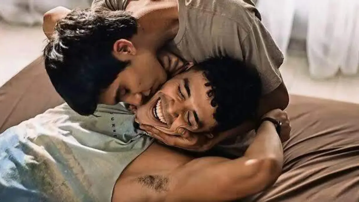 LOS DEMONIOS DEL AMANECER PELICULA