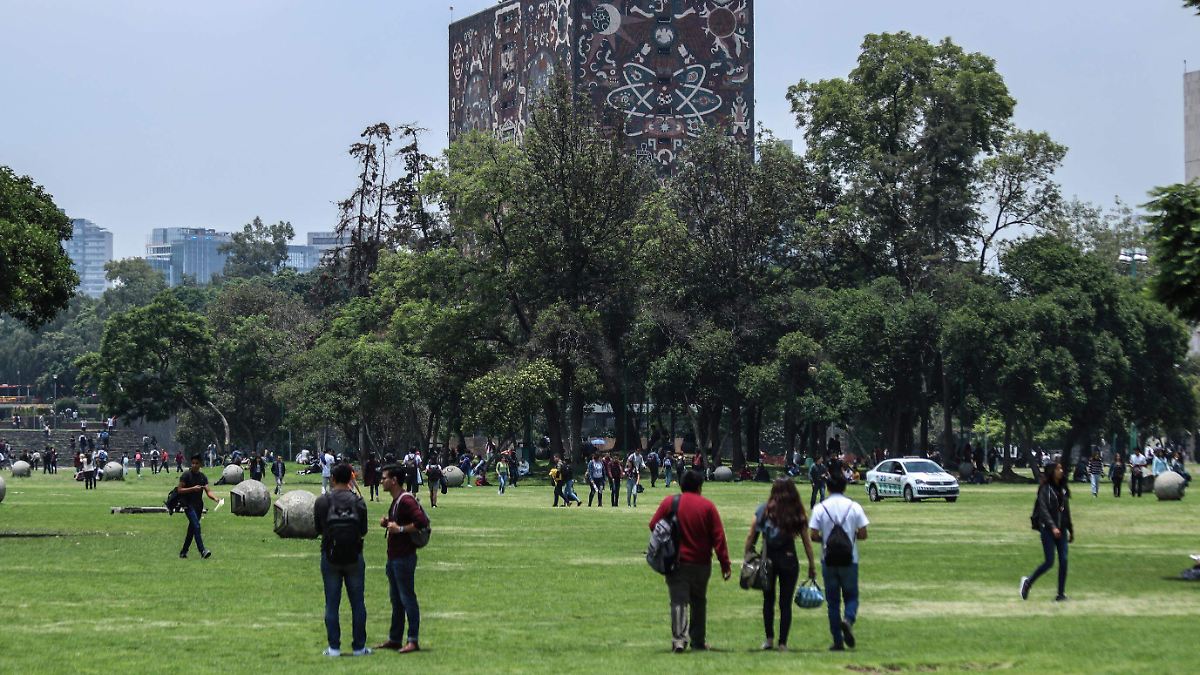 JOVEN DESISTE DE UNAM POR COSTOS DE VIAJE