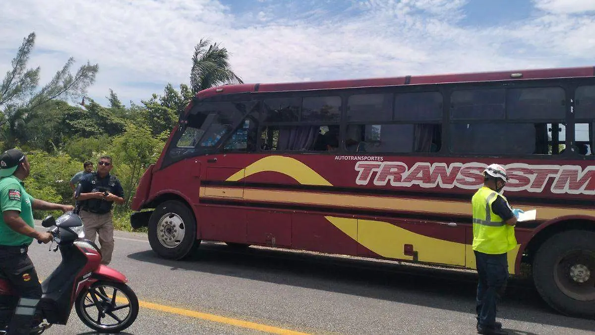 Ataque a autobús en Oaxaca