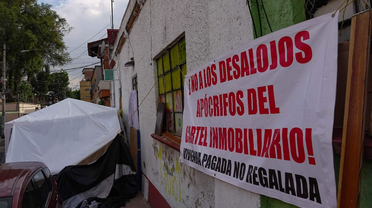 DESPOJO IMPARABLE EN CDMX: MÁS DE MIL 800 DENUNCIAS ACUMULA FGJCDMX