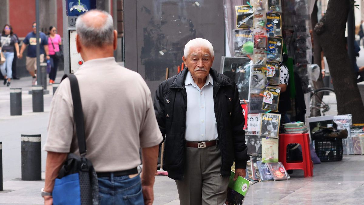 ABUELOS PRODUCTIVOS: MÁS MEXICANOS MAYORES DE 60 TRABAJAN