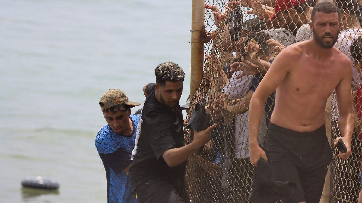 MARRUECOS DESATA CAOS EN LA FRONTERA