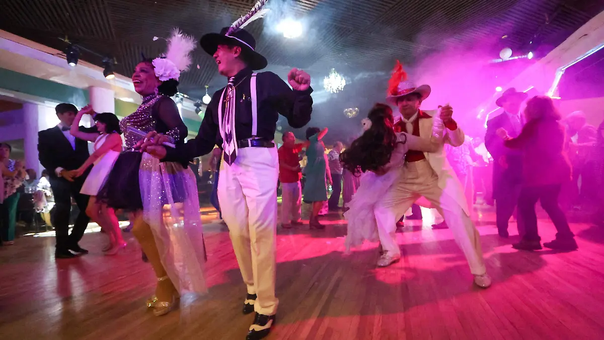 6242738-Gran Baile de Pachucos y Rumberas en el Salón los Ángeles.-32