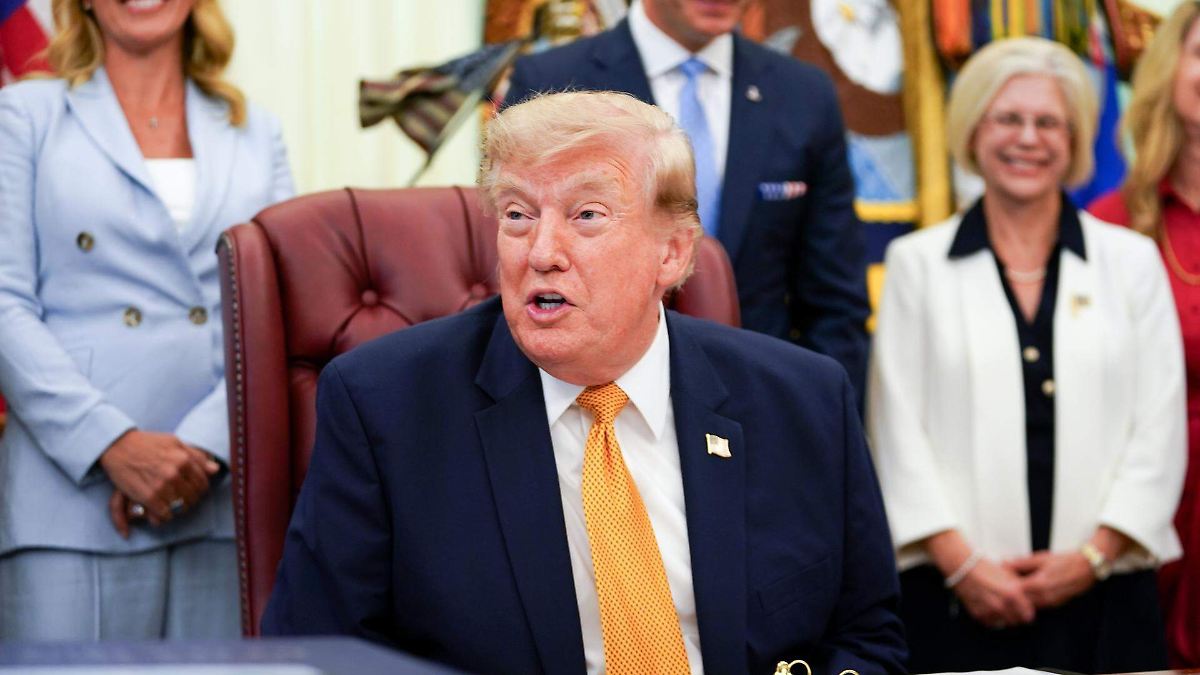 ALIADOS DE TRUMP ARRASAN EN PRIMARIAS CLAVE