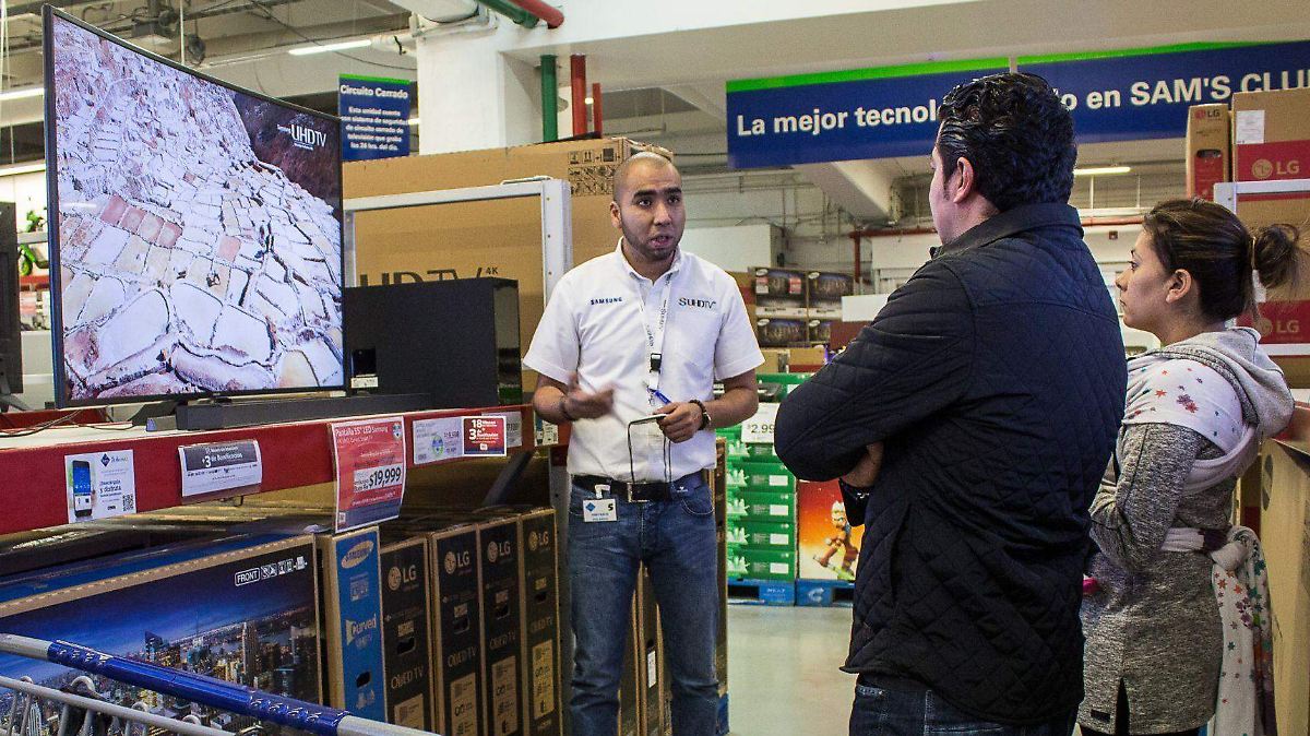 CONSUMO PRIVADO SE ESTANCA
