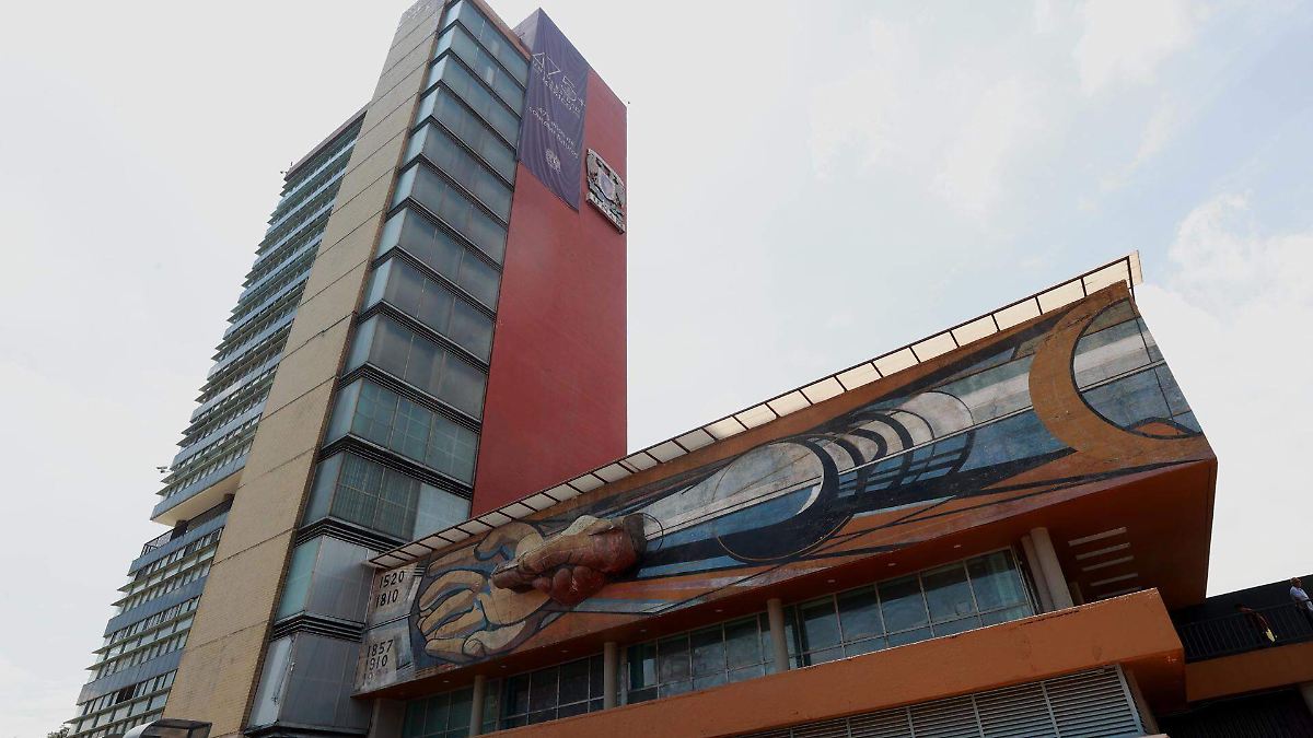 UNAM SE CIERRA A CAMBIOS TRAS CAOS DE EXAMEN