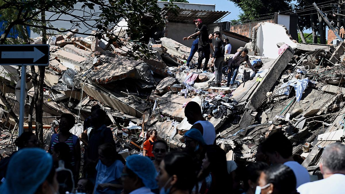 TERREMOTO DEVASTA COLOMBIA