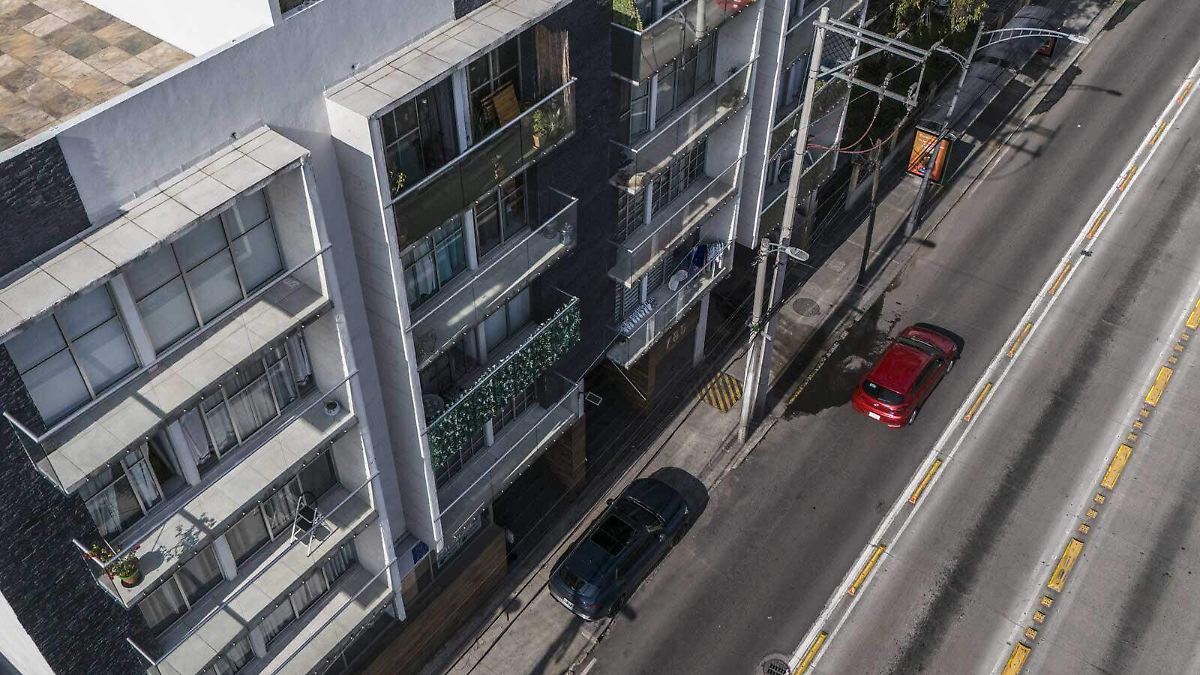 VIVIENDA DE LUJO SE DISPARA