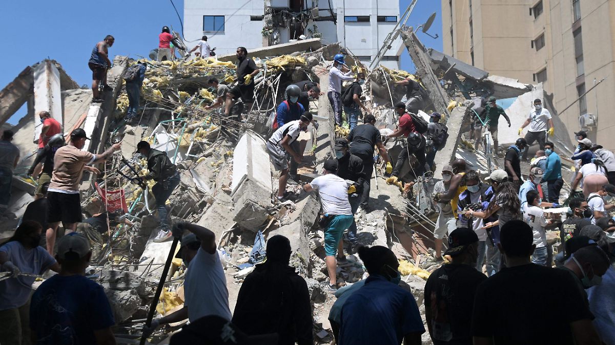 TERREMOTO EN COLOMBIA: LA VIDA SE ESCAPA MIENTRAS BUSCAN SOBREVIVIENTES