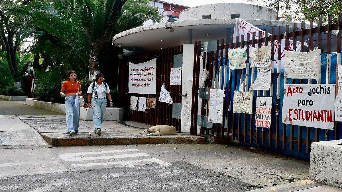 IPN: CAOS ESTUDIANTIL PERSISTE