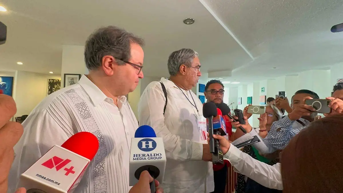 Leonardo_Lomelí