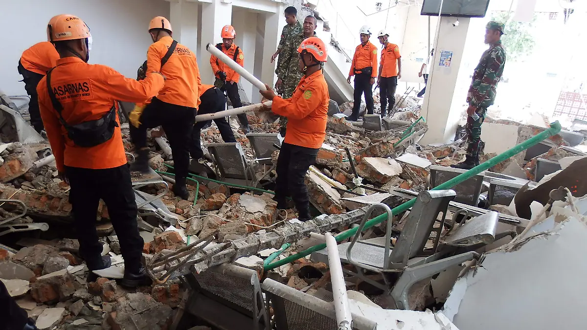 AFP__20260815__C4Q34RU__v1__HighRes__IndonesiaQuake