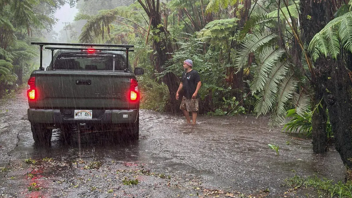 AFP__20260816__C4RF46Z__v1__HighRes__HurricanePoisedToHitHawaiiAsElNinoStirsPacific