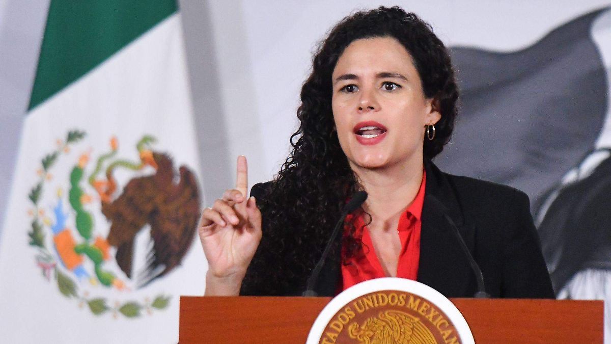 ¡ESCÁNDALO! ACUSAN A LEGISLADORES DE OPOSICIÓN DE SER "FASCISTAS"