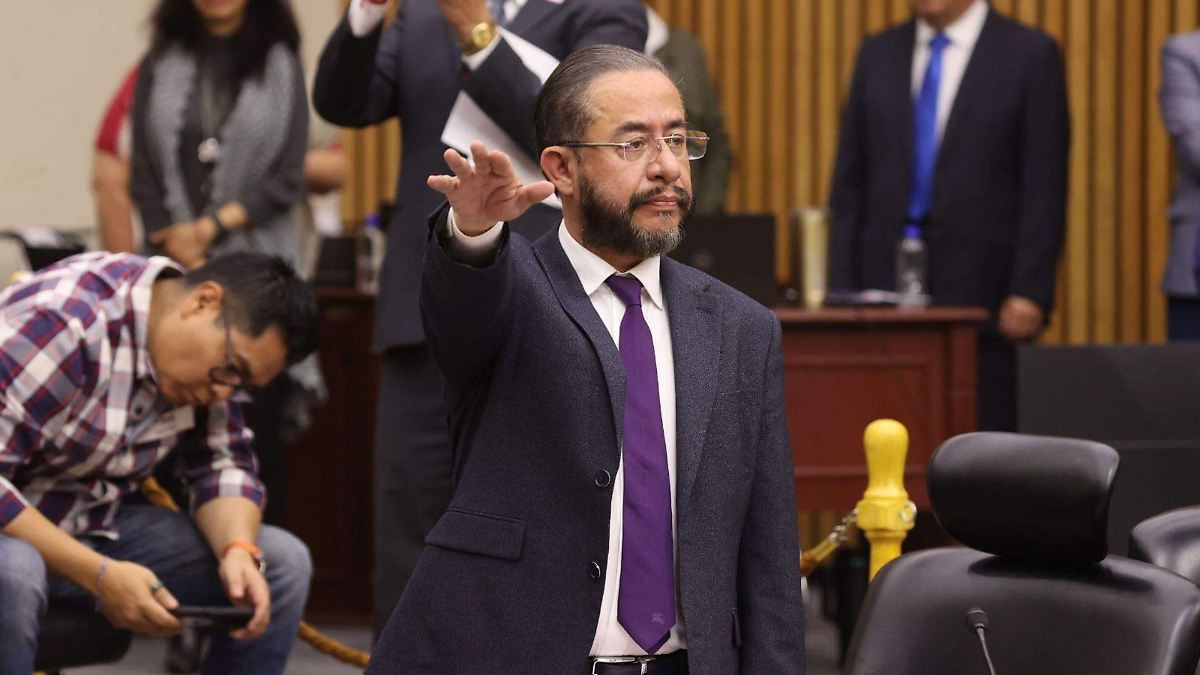 MORENA SE DESMORONA: OTRO MORENISTA SE VA; ALEJANDRO MORENO, A SALVO (POR AHORA)