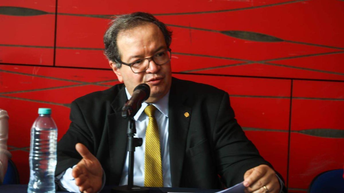 UNAM CAZA TRAMPOSOS EN LÍNEA