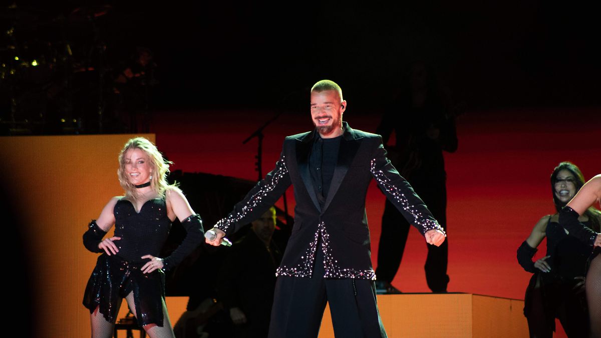 RICKY MARTIN SE UNE A PELÍCULA DE GAEL GARCÍA