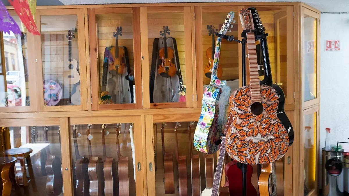 Feria de la Guitarra Paracho