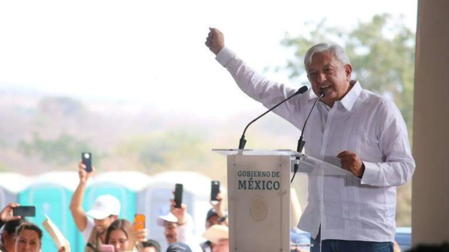 AMLO