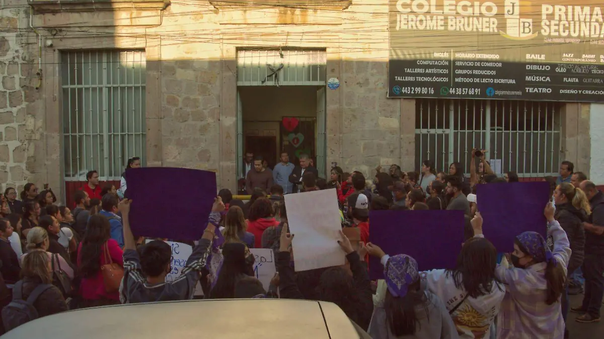 escuela primaria y secundaria Jerome Bruner