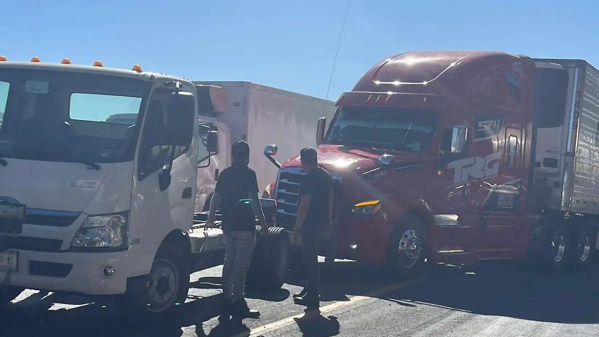 Choque de traileres