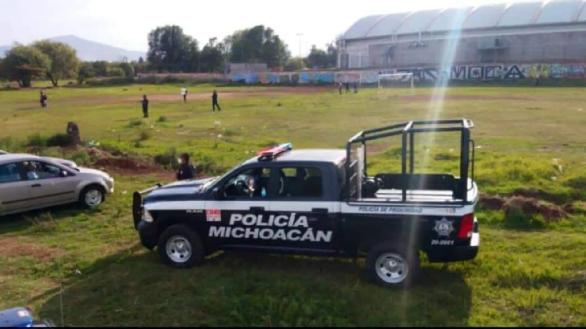 Policía