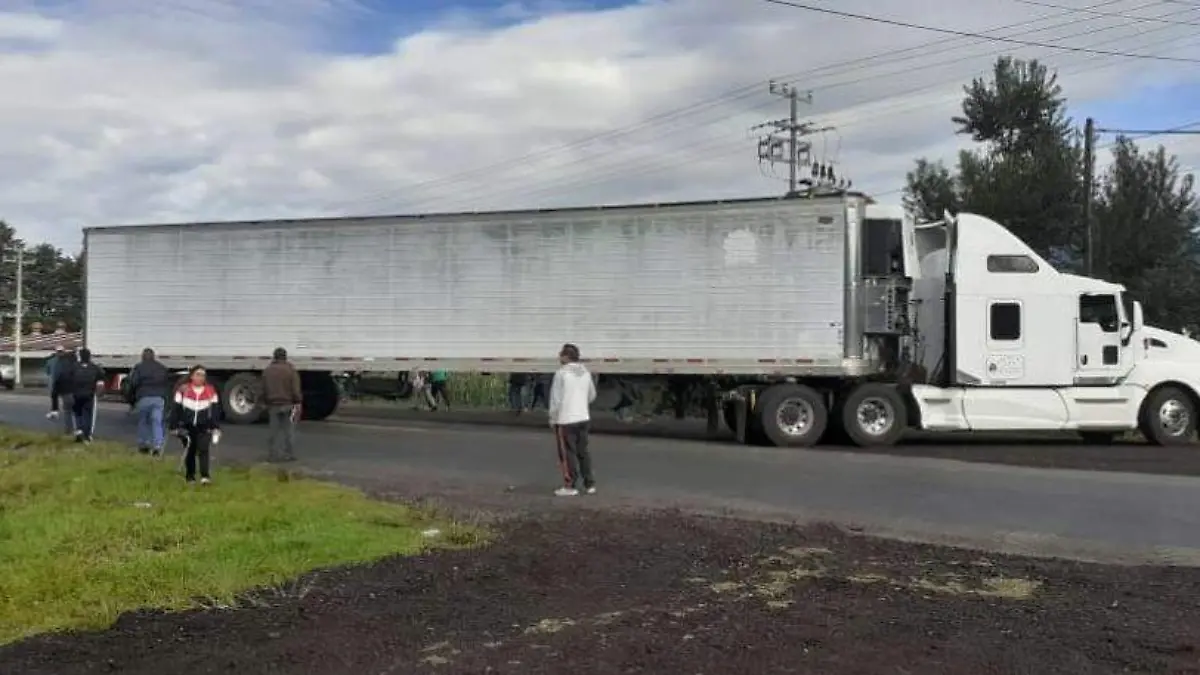 bloqueo-Uruapan 3