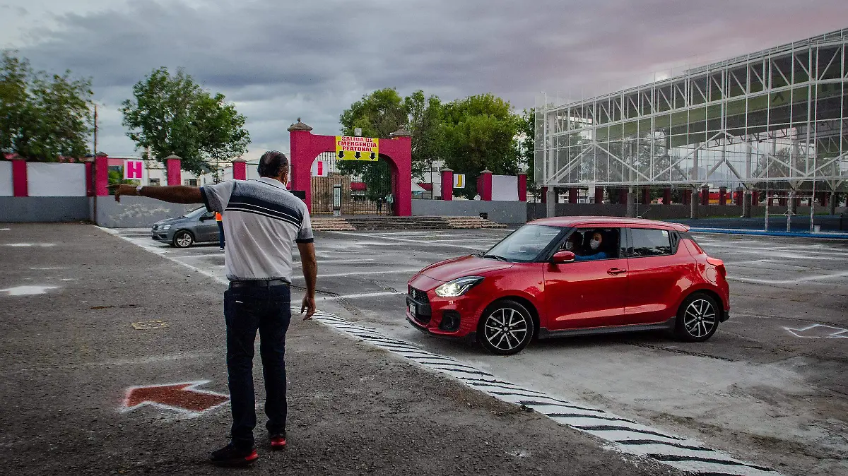 1008 AUTOCINEMA_CHR (10)