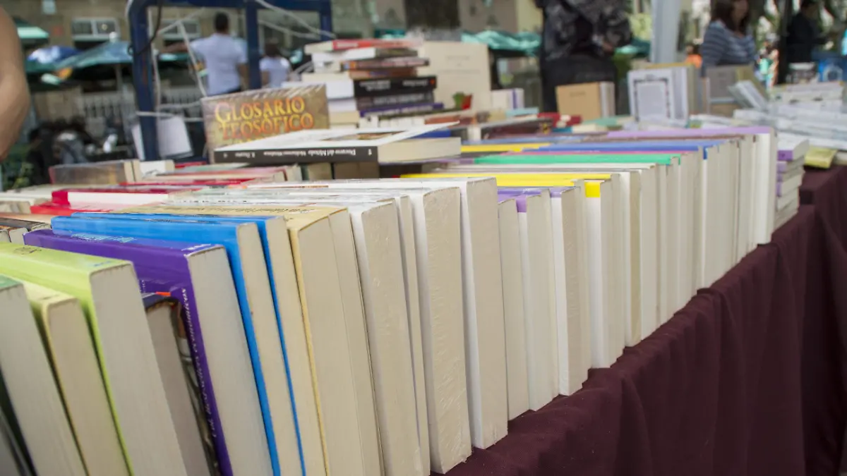 0912 FERIA LIBRO_ARCHIVO (1)