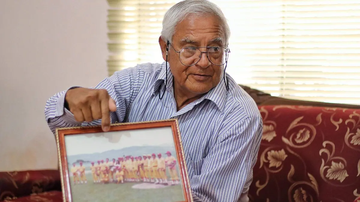 BYNLUIS MANUEL ALVARADO, BEISBOLISTA