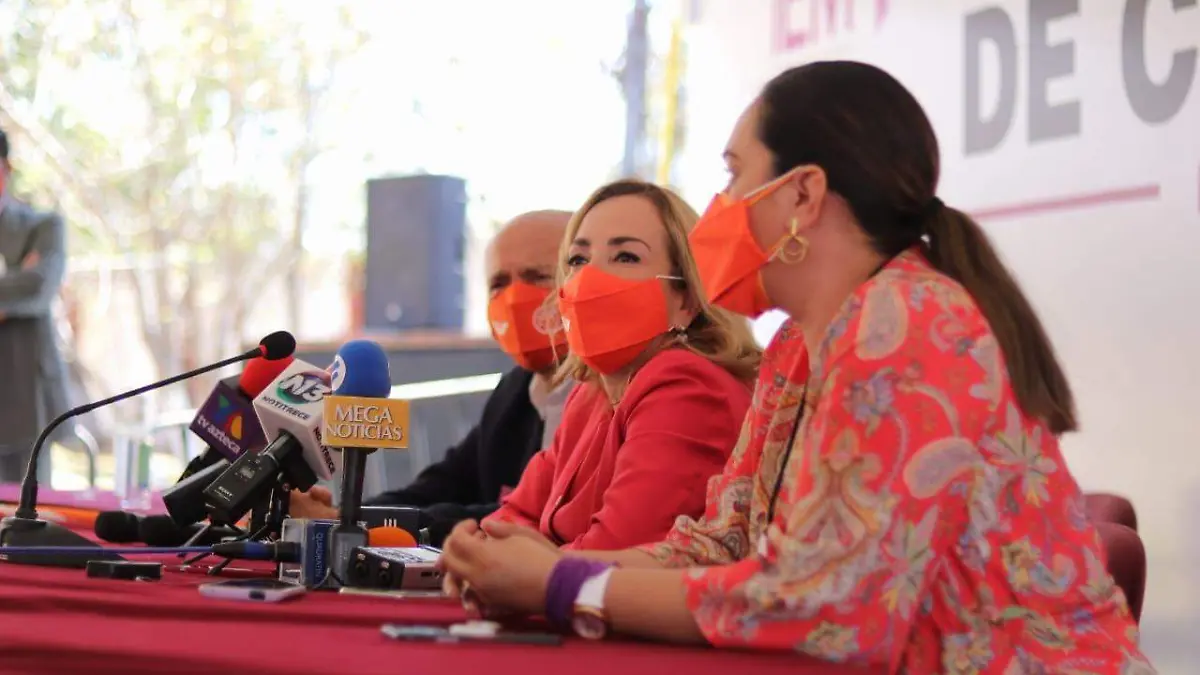 Mercedes Calderón
