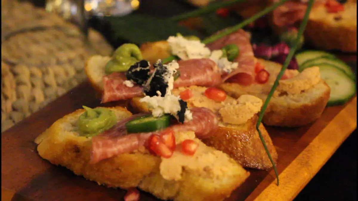 CENA CANNABICA_LUIS TRUJEQUE