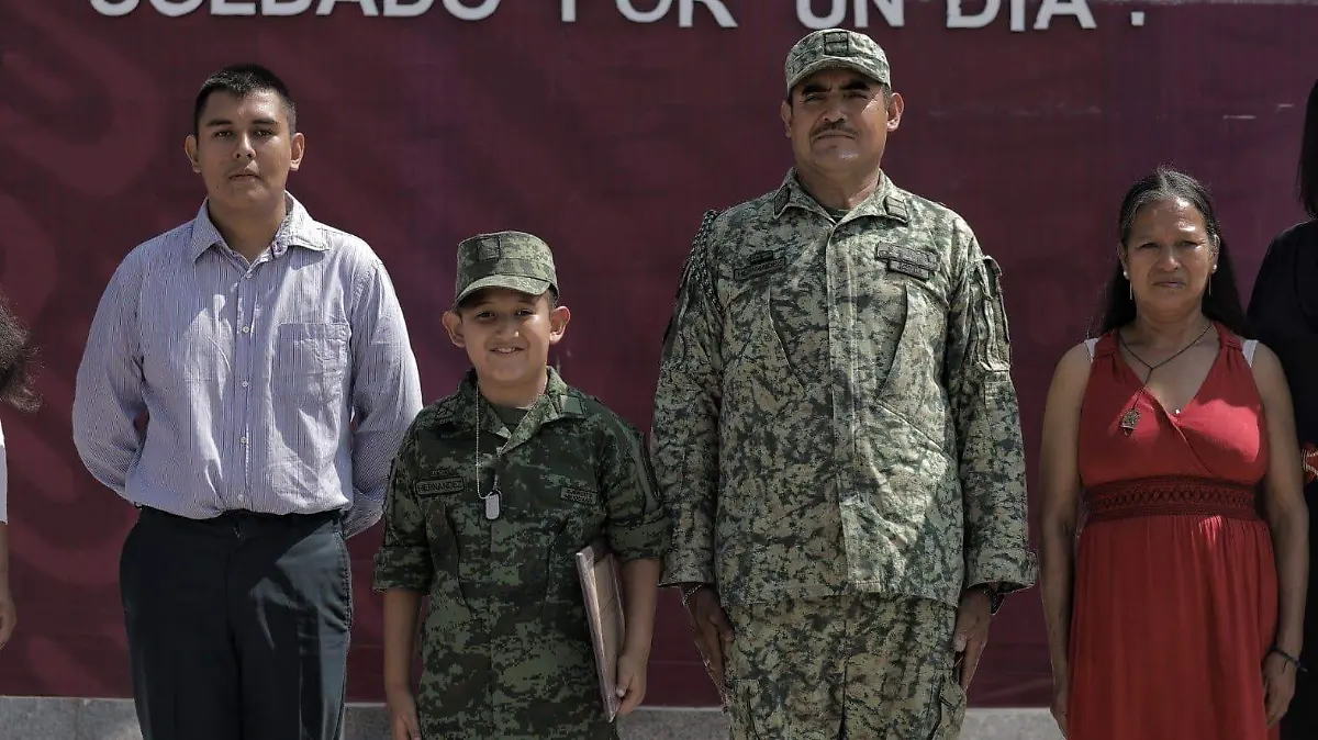 Soldado por un día