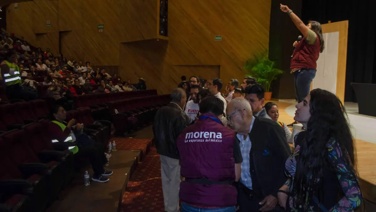 2710 MORENA (CHR) (5)