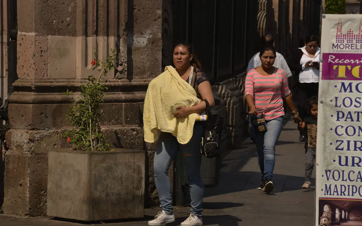 mujeres niños (LMO) (3)