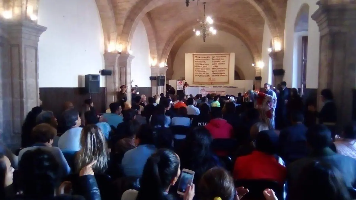 1301 NEUROTICOS ANONIMOS (CORTESIA) (3)