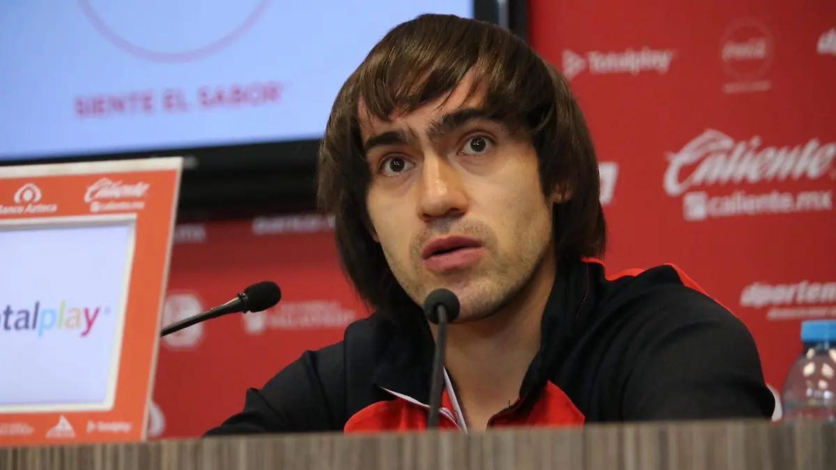 Jose Martínez "EL SHAGGY"  jugador de monarcas Morelia 