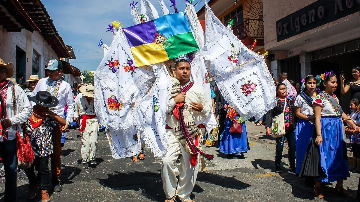 Desfile de artesanos