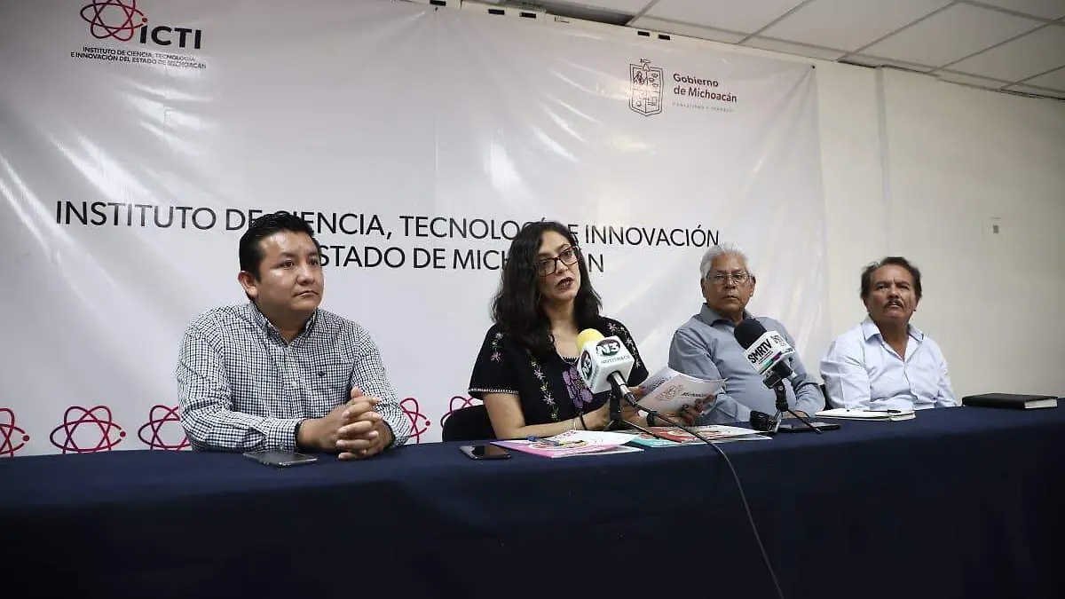 Traducen libros de texto