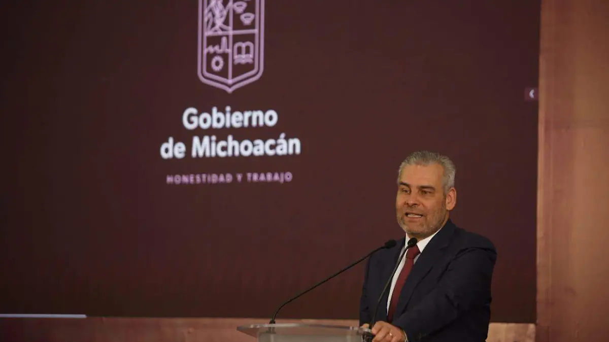 Alfredo Ramírez Bedolla - Michoacán