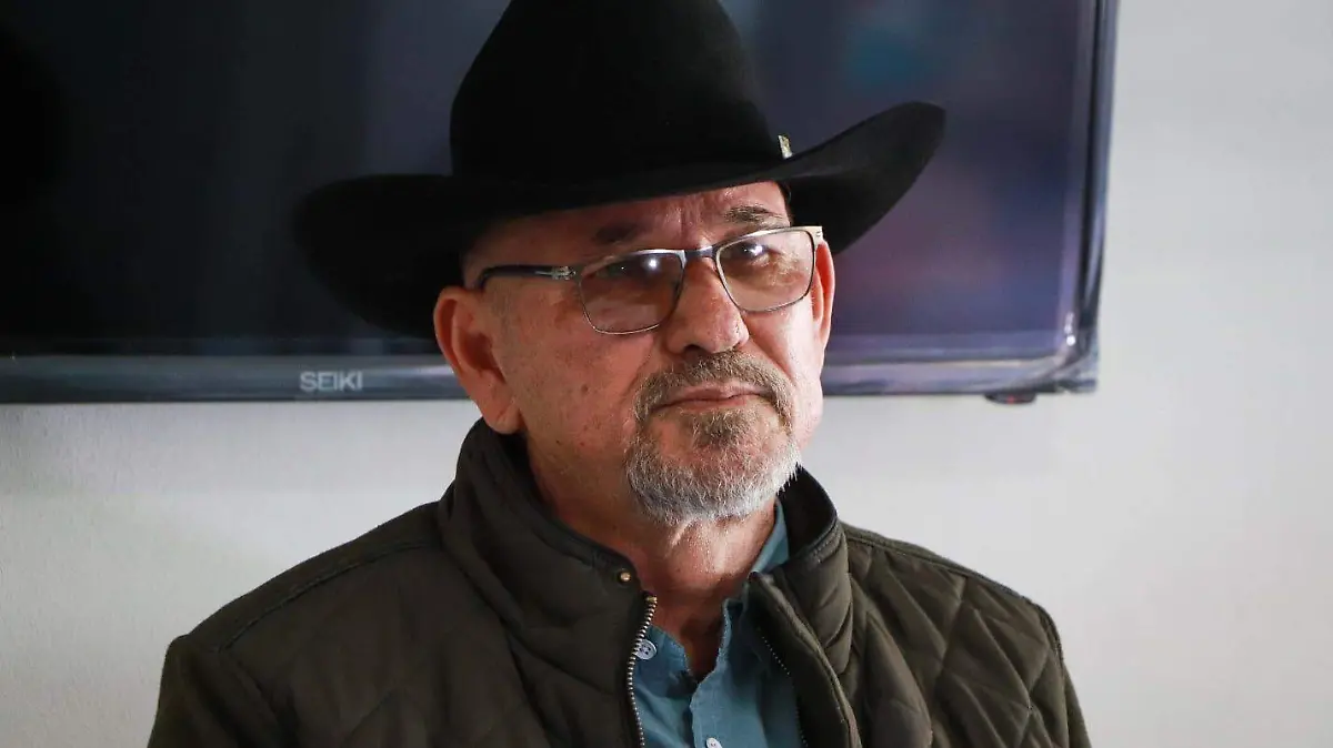 Hipólito Mora 1