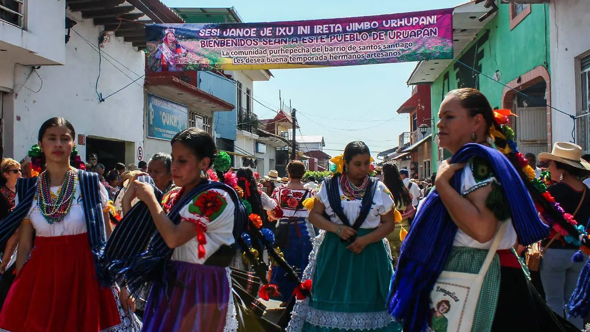 Desfile de artesanos