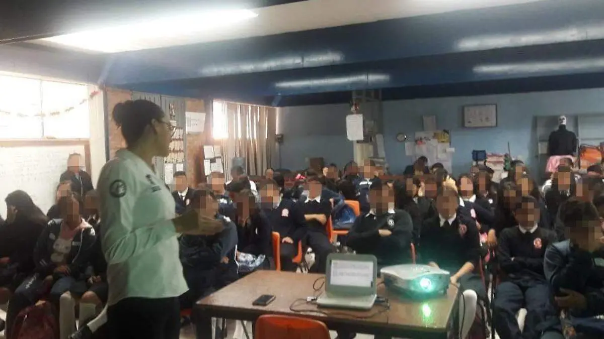 policía cibernetica