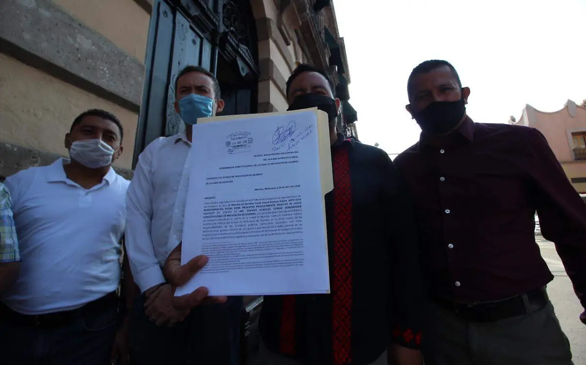 4 Solicitud de Juicio político ML