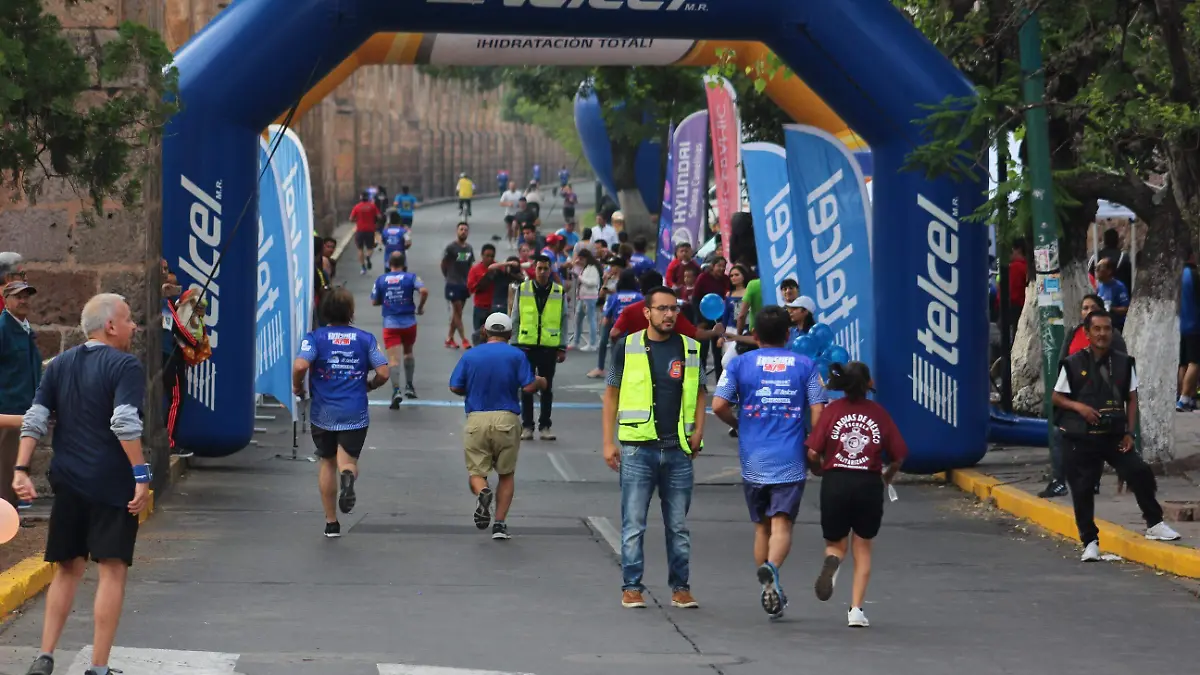 1606 CARRERA DIA DEL PADRE (CHR) (7)