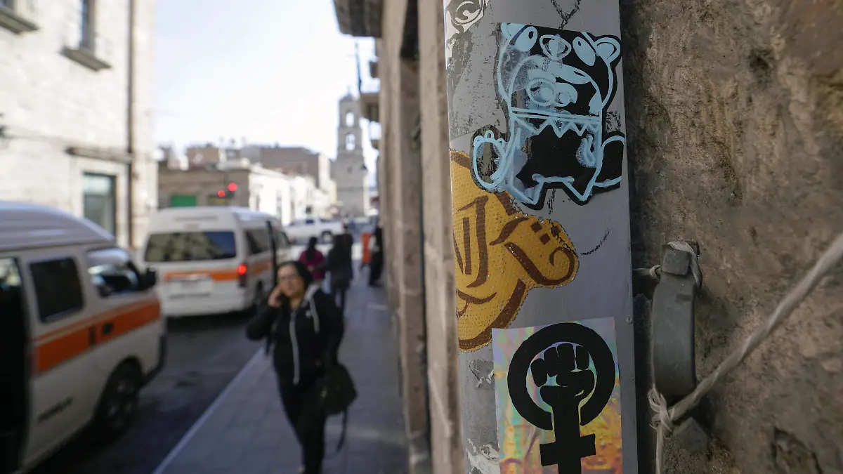 0901 TALLER ESTENCIL_AJO (1)